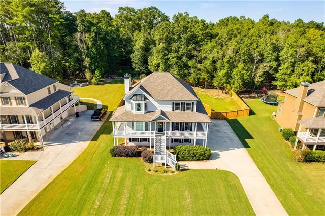 $484,999 | 27 Riverview Trail, Euharlee, GA 30145