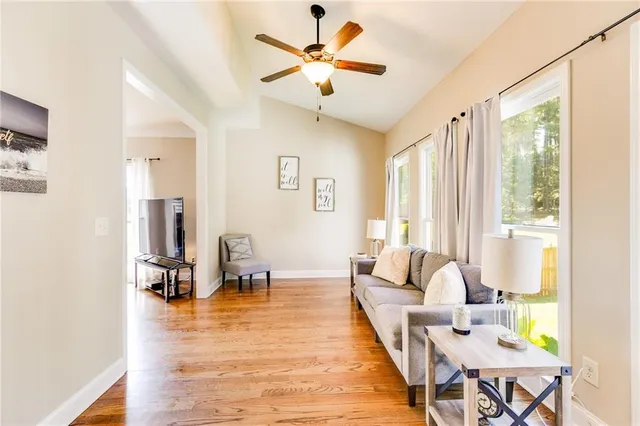 $484,999 | 27 Riverview Trail, Euharlee, GA 30145