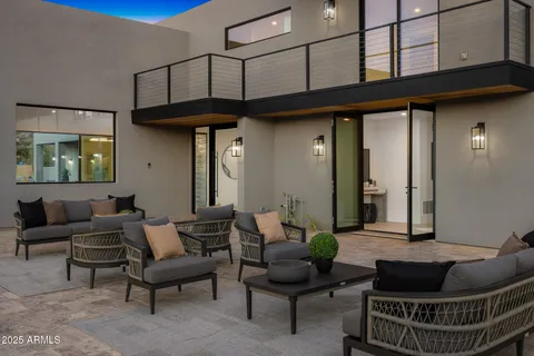 $6,950,000 | 5355 East Desert Vista Road, Paradise Valley, AZ 85253