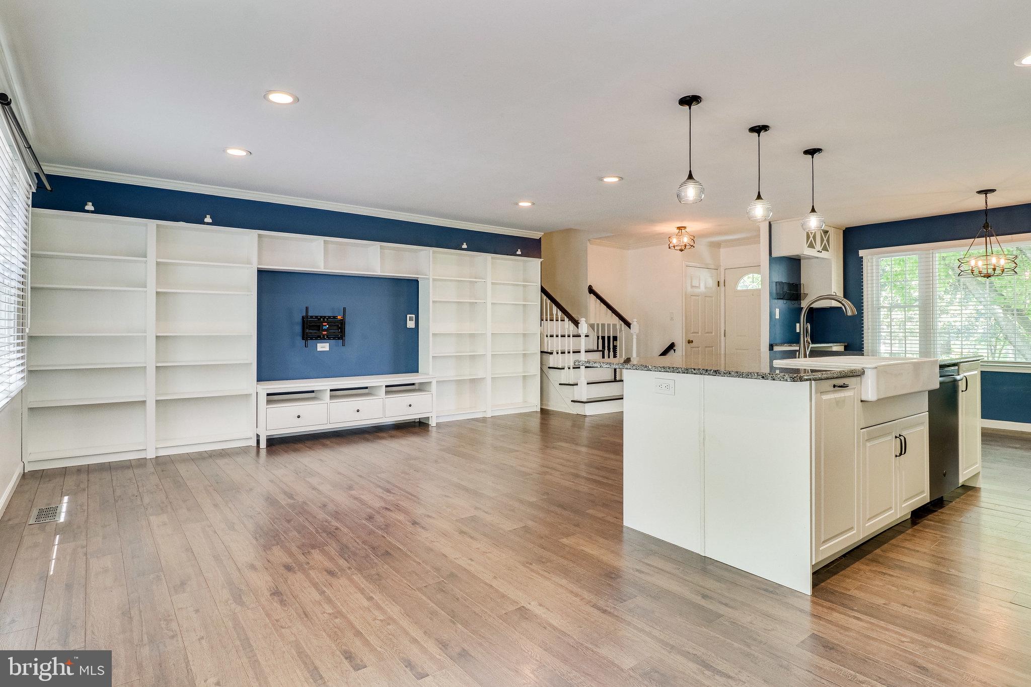 9517 Kirkfield Road Burke, VA 22015 - Photo 5 of 79 Gallery Image 5