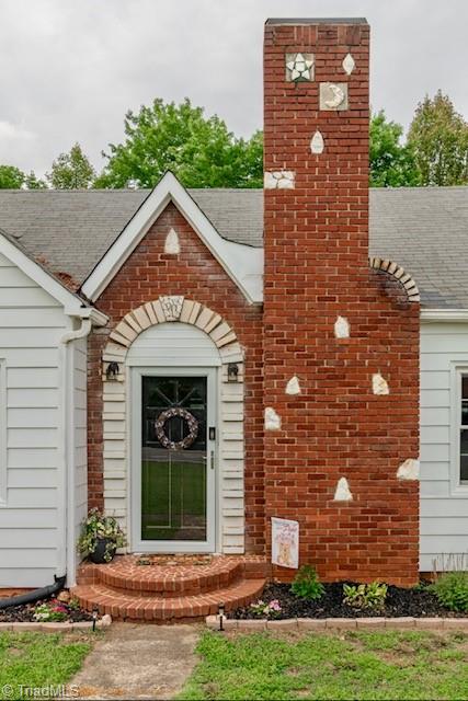1779 Mountain View Road King, NC 27021 - Photo 3 of 38