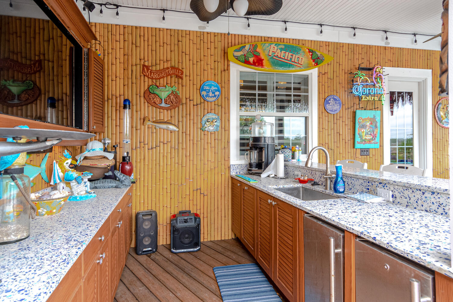 1045 Rivershore Road Charleston, SC 29492 - Photo 7 of 100 1045 Rivershore Rd Charleston SC 29492 U