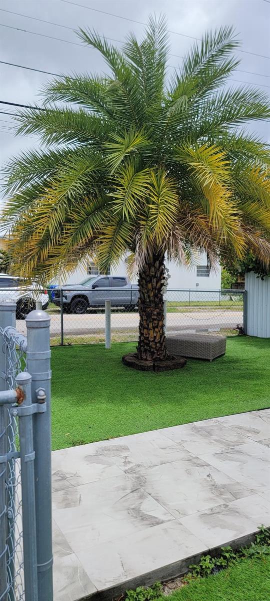 301 Southwest 36th Avenue Miami, FL 33135 - Photo 23 of 32