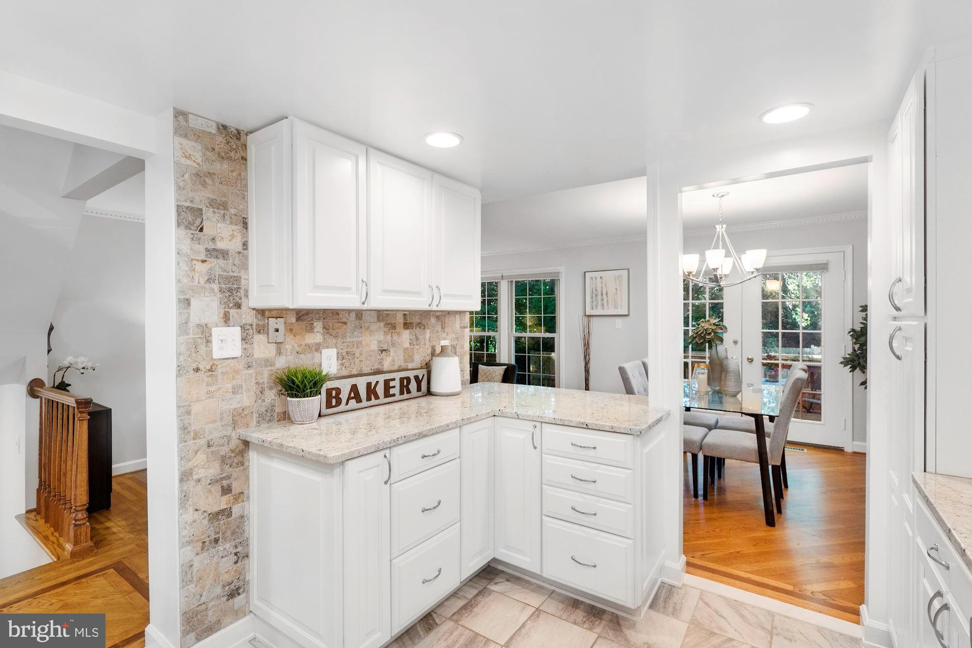 5401 Cabot Ridge Court Fairfax, VA 22032 - Photo 18 of 42 Kitchen