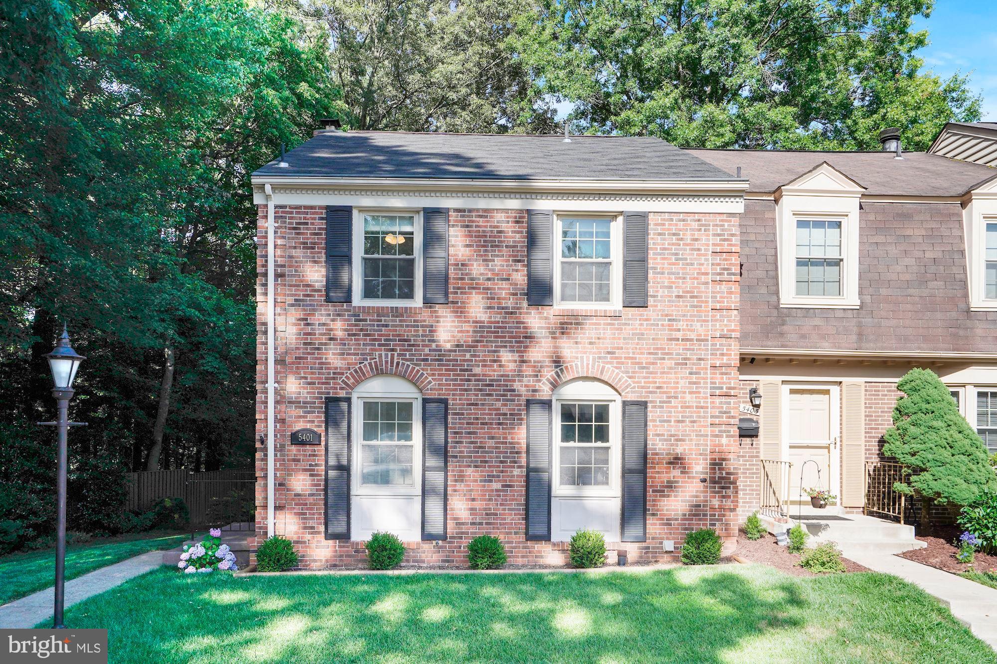 5401 Cabot Ridge Court Fairfax, VA 22032 - Photo 28 of 42 Front of Townhome