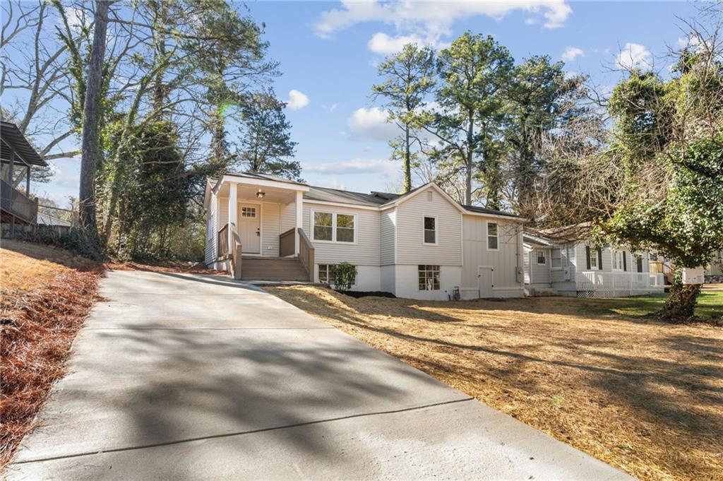 3459 Glen Road Decatur, GA 30032 - Photo 2 of 32