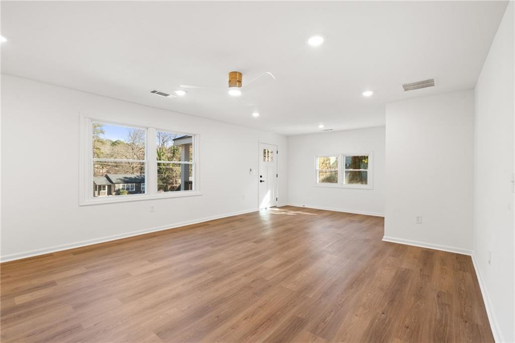 3459 Glen Road Decatur, GA 30032 - Photo 7 of 32