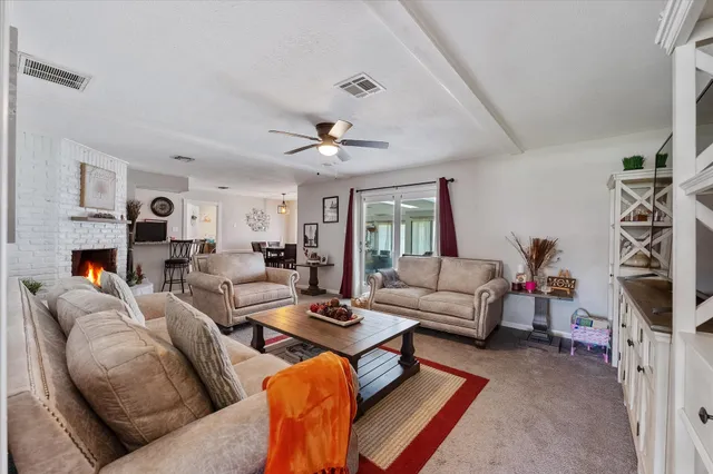 $330,000 | 301 Hill Brook Lane, Conroe, TX 77385