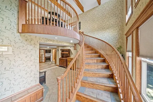 $273,000 | 305 Northwest 17th Street, Blue Springs, MO 64015