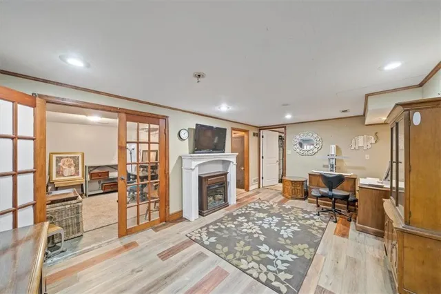 $273,000 | 305 Northwest 17th Street, Blue Springs, MO 64015