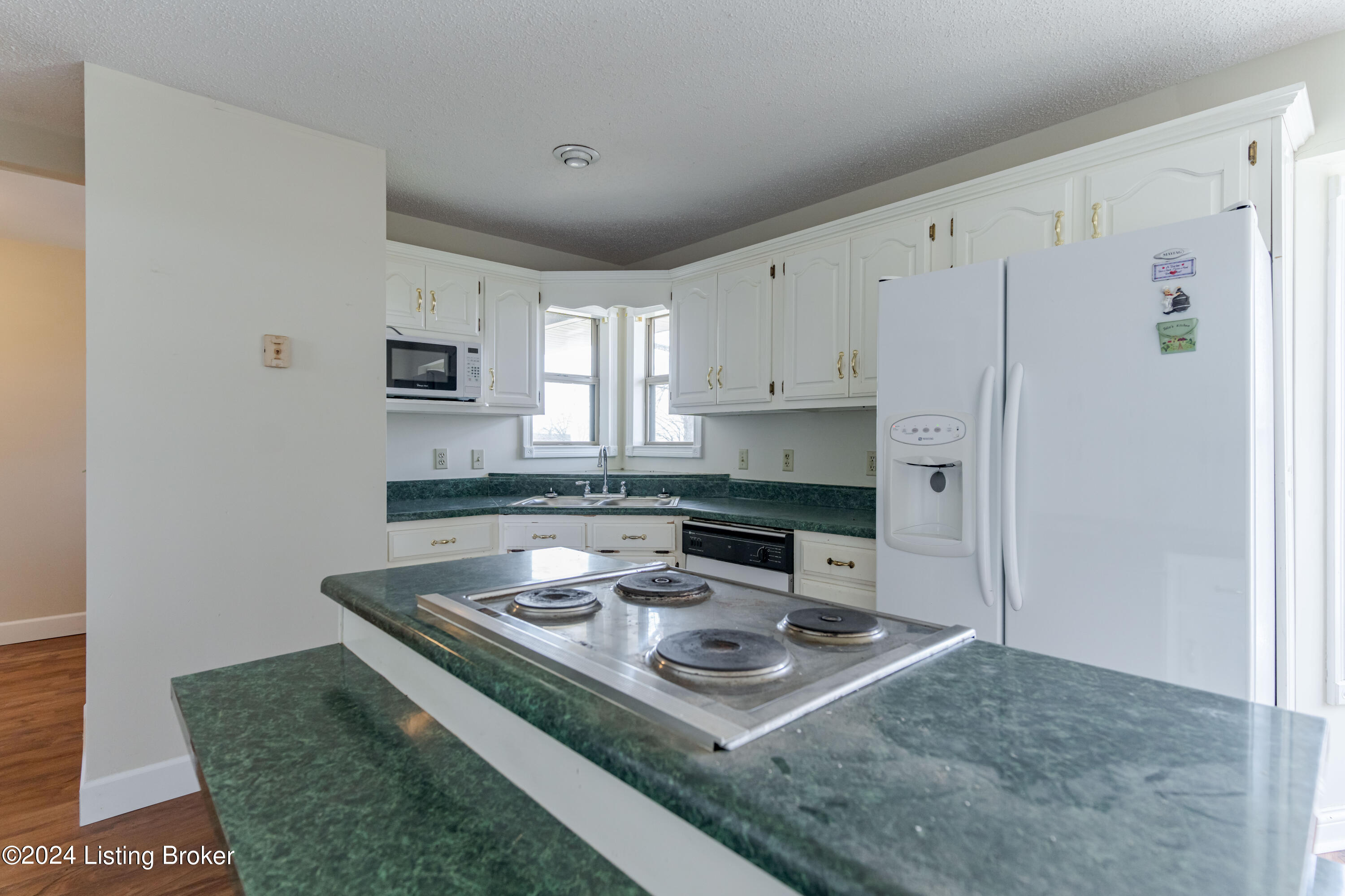 7140 Anneta Road Clarkson, KY 42726 - Photo 31 of 78 DSC03616