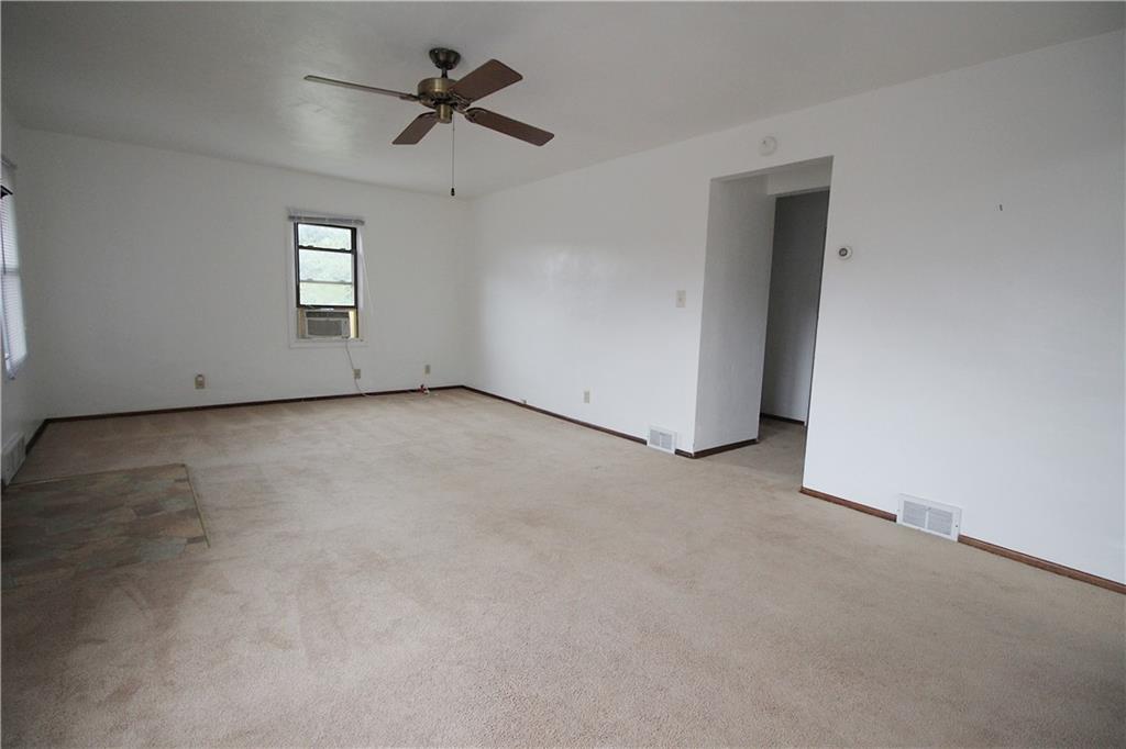 2580 Stroschein Road Monroeville, PA 15146 - Photo 8 of 15 Gallery Image 8