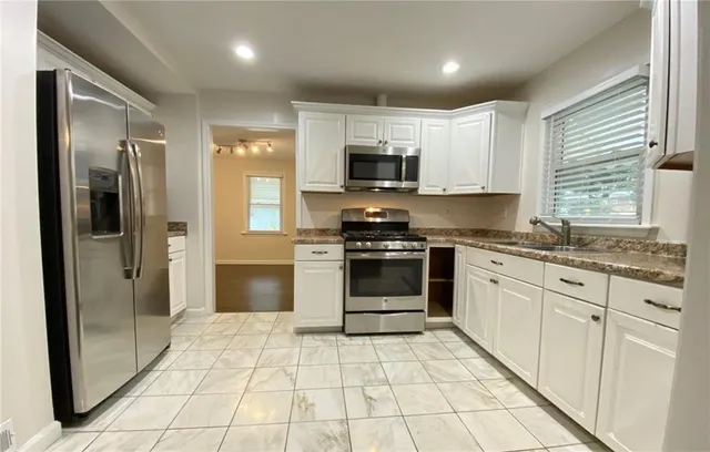 $260,000 | 330 Community Drive, Mableton, GA 30126