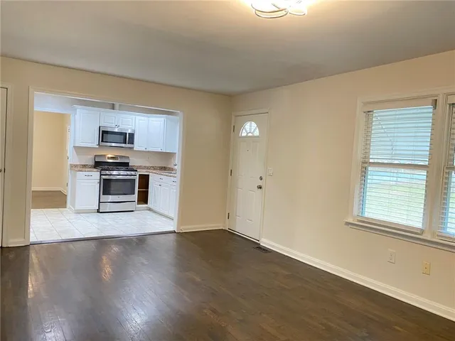 $260,000 | 330 Community Drive, Mableton, GA 30126