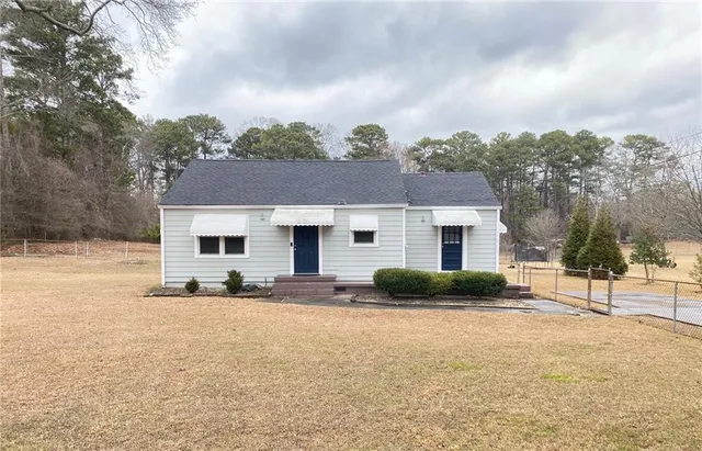 $260,000 | 330 Community Drive, Mableton, GA 30126