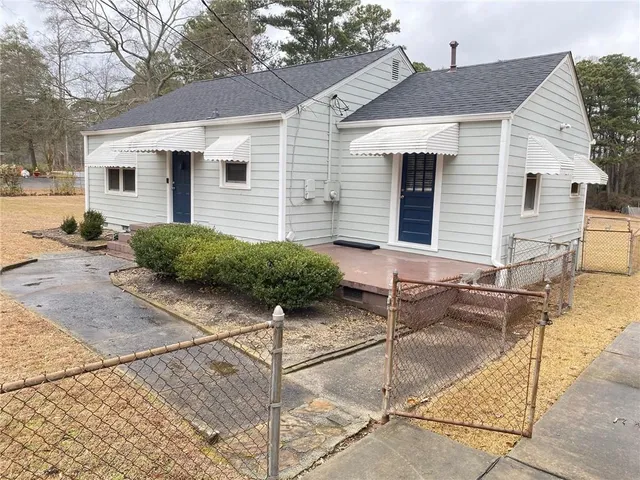 $260,000 | 330 Community Drive, Mableton, GA 30126