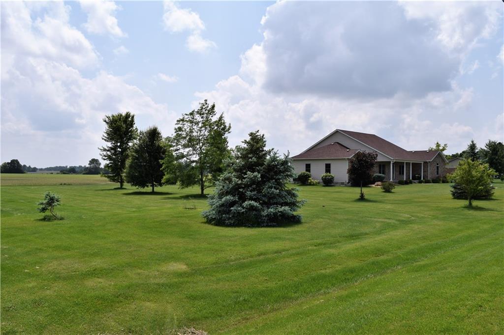 2141 Crabill Road Springfield, OH 45502 - Photo 2 of 41