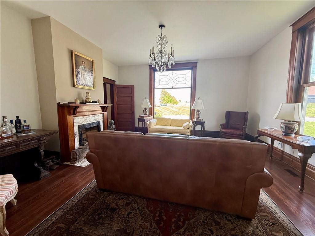 121 West Royle Street Richmond, MO 64085 - Photo 8 of 63