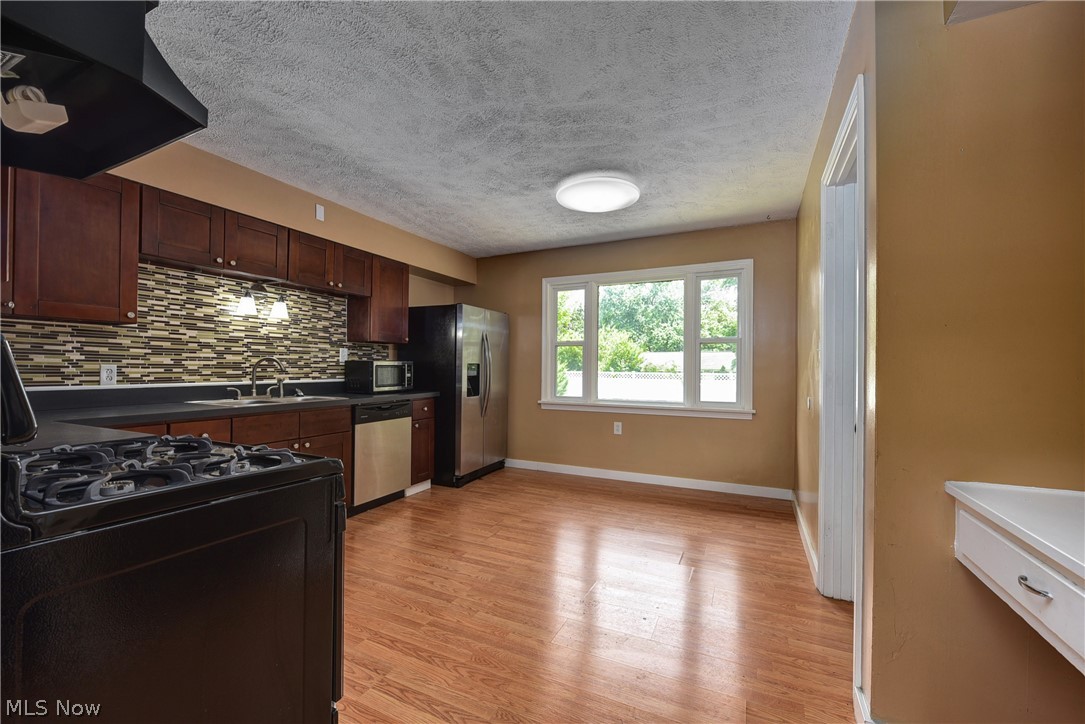 21900 Brookpark Road Cleveland, OH 44126 - Photo 11 of 34 Gallery Image 11