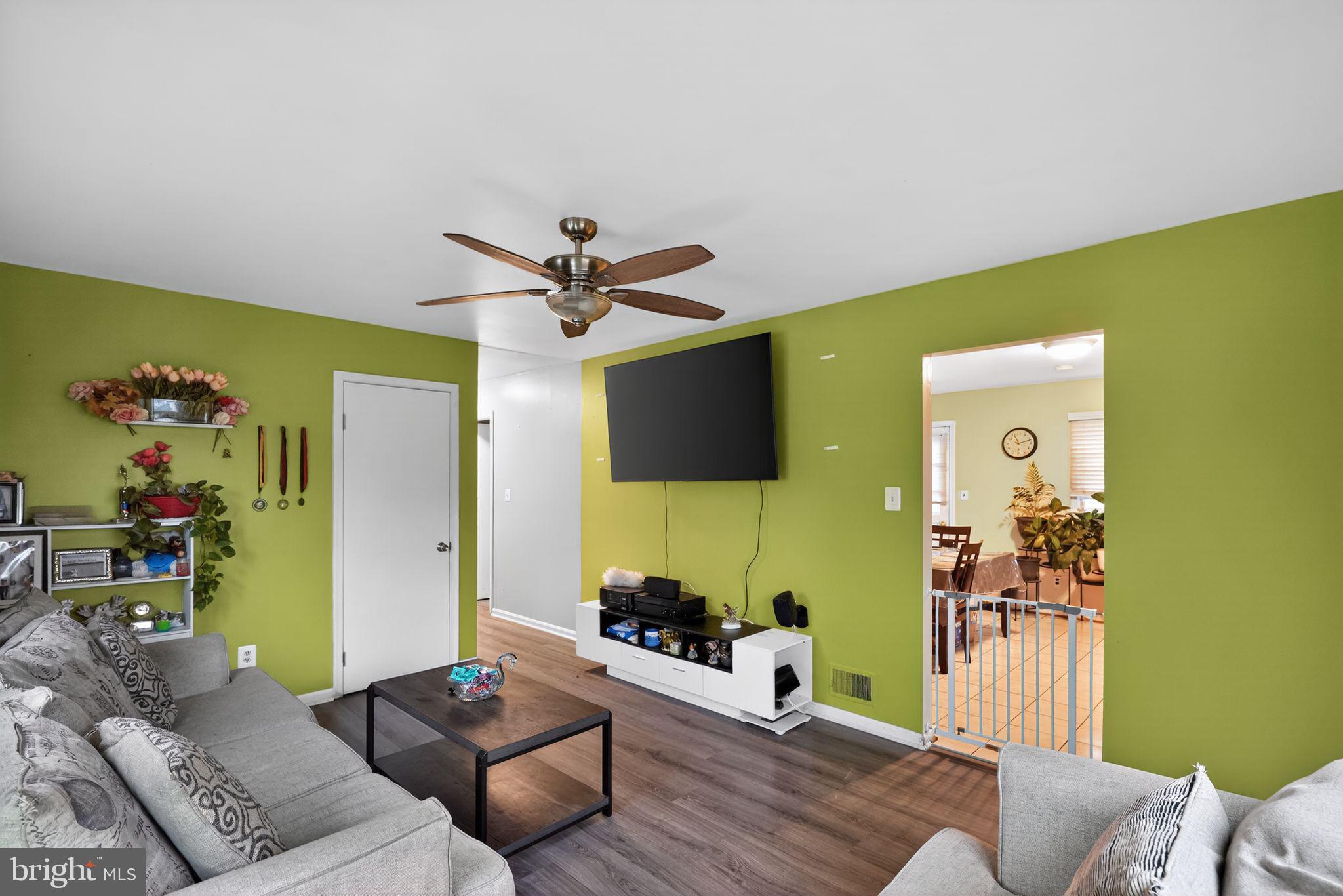 6114 Osborn Road Landover, MD 20785 - Photo 5 of 29