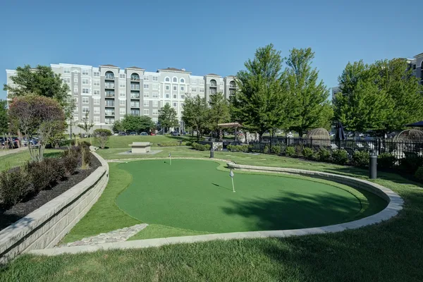 $2,585 | 1155 Museum Boulevard, Unit 20414, Vernon Hills, IL 60061