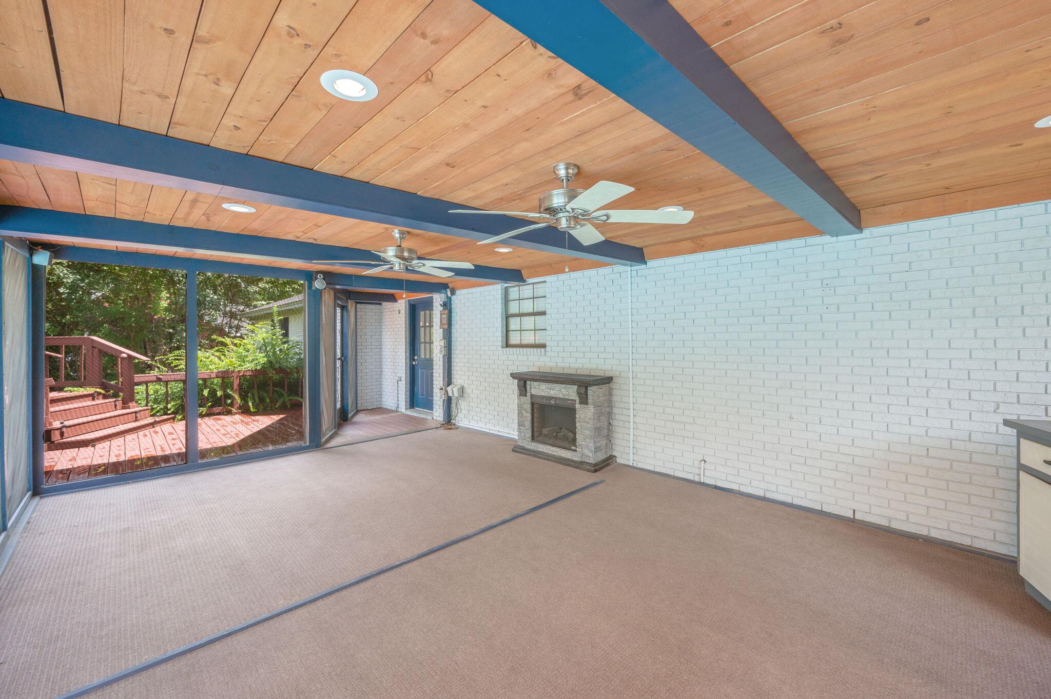 5770 Wildwood Road Crestview, FL 32536 - Photo 33 of 39 a view of a porch with a backyard