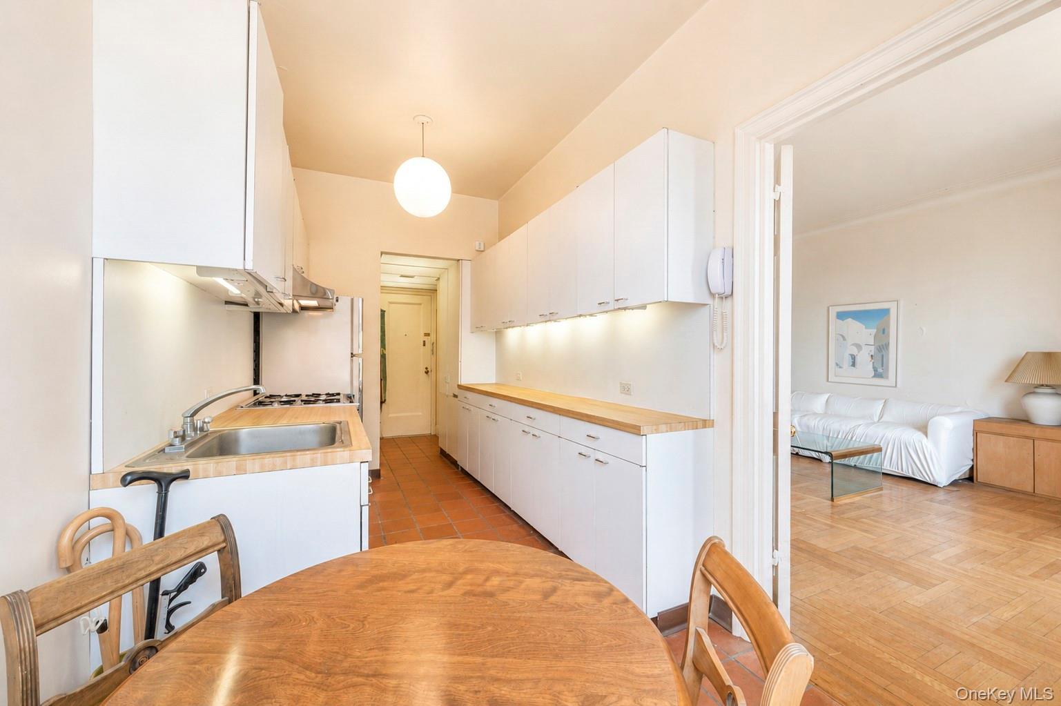 30 Sutton Place, Unit 12E Manhattan, NY 10022 - Photo 8 of 24 Gallery Image 8