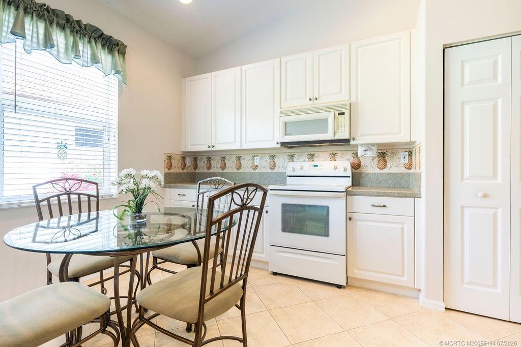 2096 Northwest Marsh Rabbit Lane Jensen Beach, FL 34957 - Photo 32 of 47