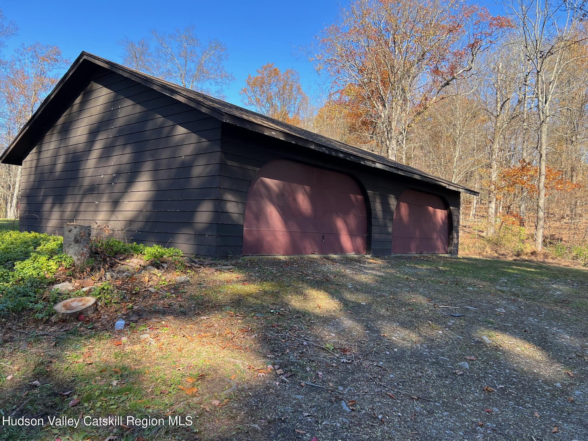 1665 Bulls Head Road Clinton Corners, NY 12514 - Photo 6 of 20 Detached Garage East Side