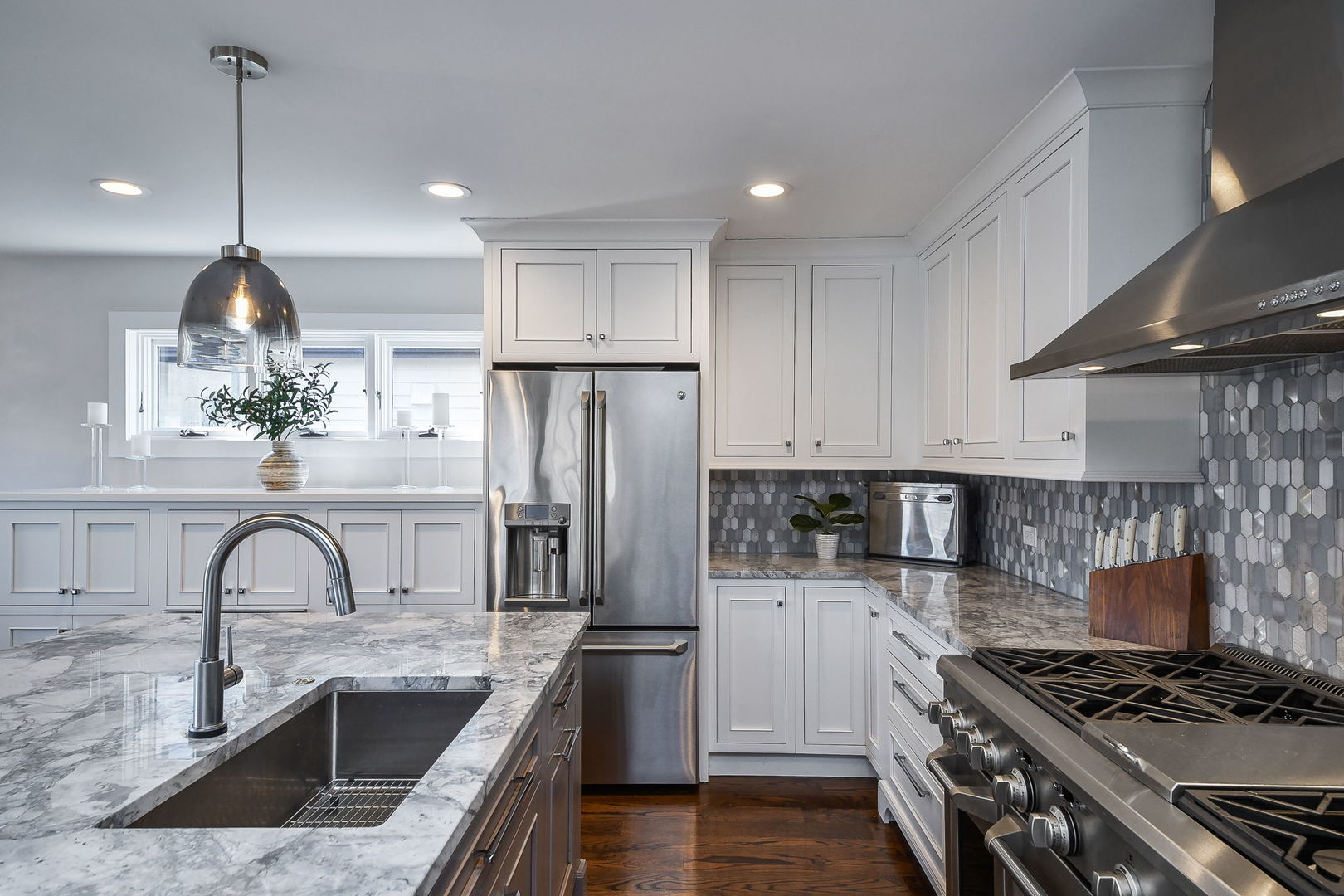 312 Douglas Avenue Naperville, IL 60540 - Photo 18 of 56