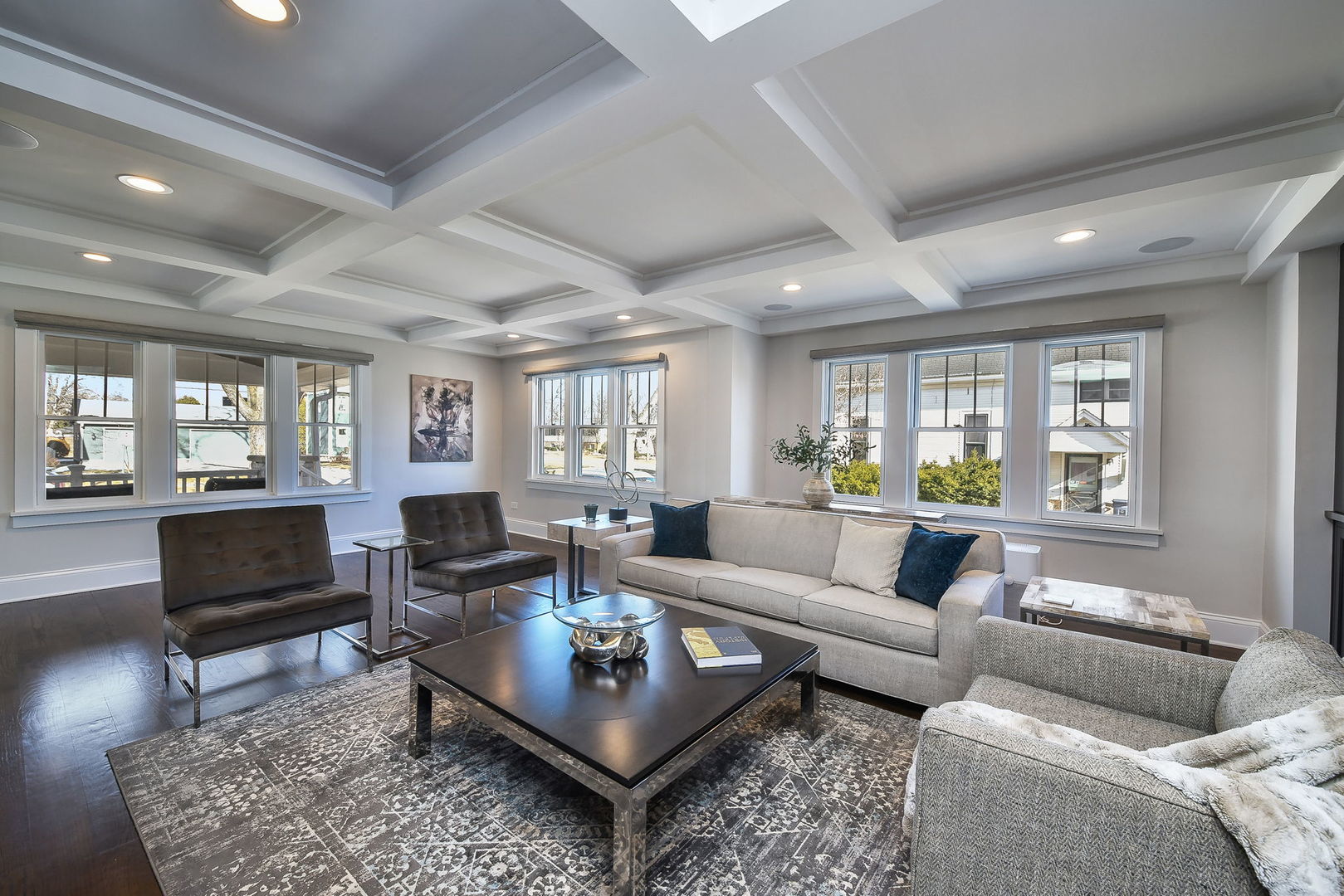 312 Douglas Avenue Naperville, IL 60540 - Photo 7 of 56