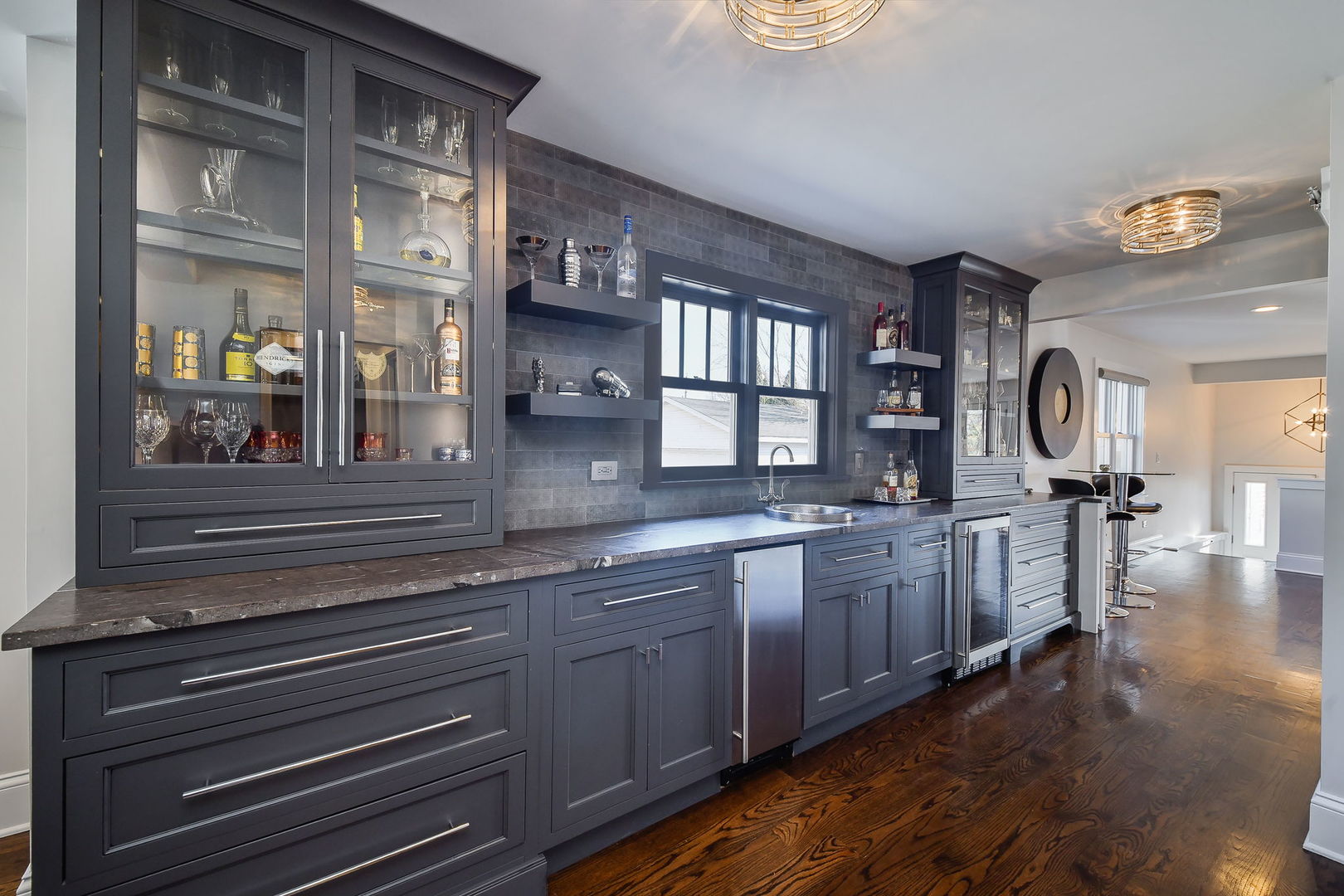 312 Douglas Avenue Naperville, IL 60540 - Photo 9 of 56