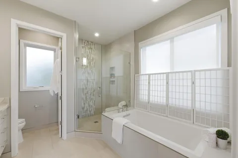 a view of utility room