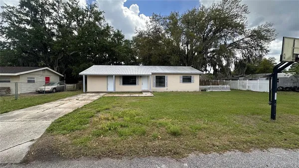 $210,000 | 2587 Sunrise Terrace, Auburndale, FL 33823