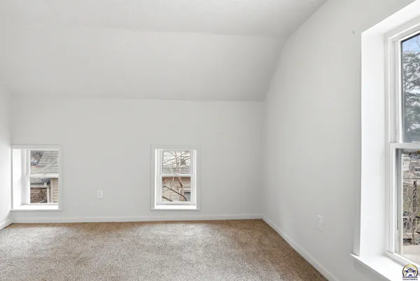 $114,950 | 420 Southwest Clay Street, Topeka, KS 66606