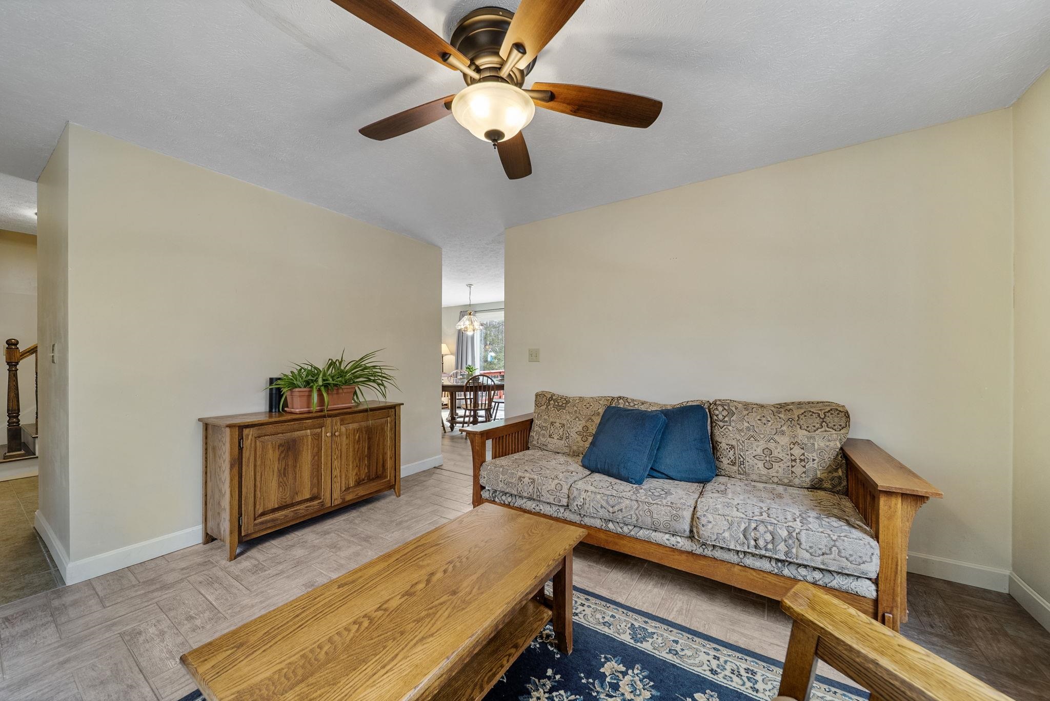 80 Horizon Lane Candia, NH 03034 - Photo 12 of 37