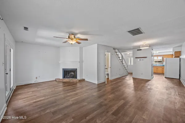 $185,000 | 92 Quarterdeck Townes Townes, Unit TOWNES, New Bern, NC 28562