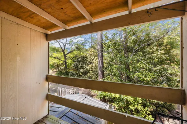 $185,000 | 92 Quarterdeck Townes Townes, Unit TOWNES, New Bern, NC 28562