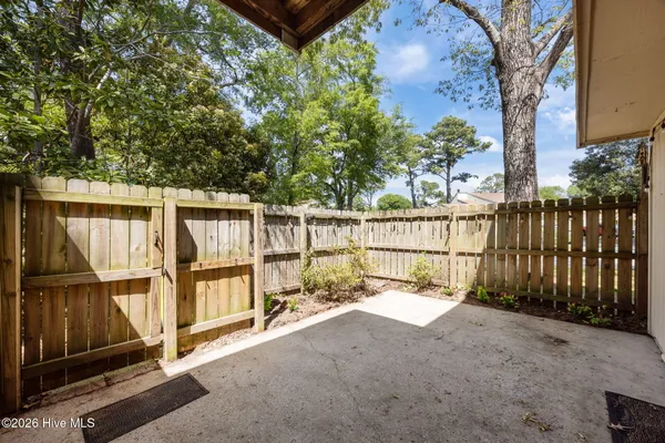 $185,000 | 92 Quarterdeck Townes Townes, Unit TOWNES, New Bern, NC 28562