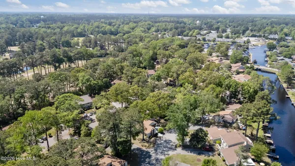 $185,000 | 92 Quarterdeck Townes Townes, Unit TOWNES, New Bern, NC 28562