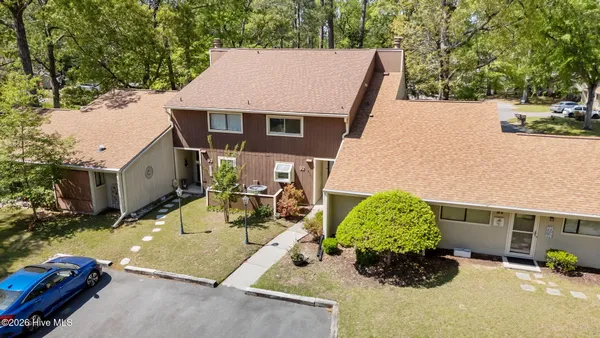 $185,000 | 92 Quarterdeck Townes Townes, Unit TOWNES, New Bern, NC 28562