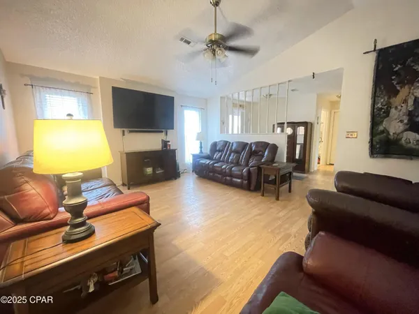 $275,000 | 5386 Cooper Street, Graceville, FL 32440