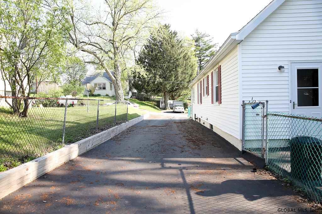 261 Spring Avenue West Rensselaer, NY 12144 - Photo 2 of 15 Photo 2