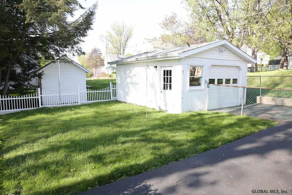 261 Spring Avenue West Rensselaer, NY 12144 - Photo 6 of 15 Photo 6