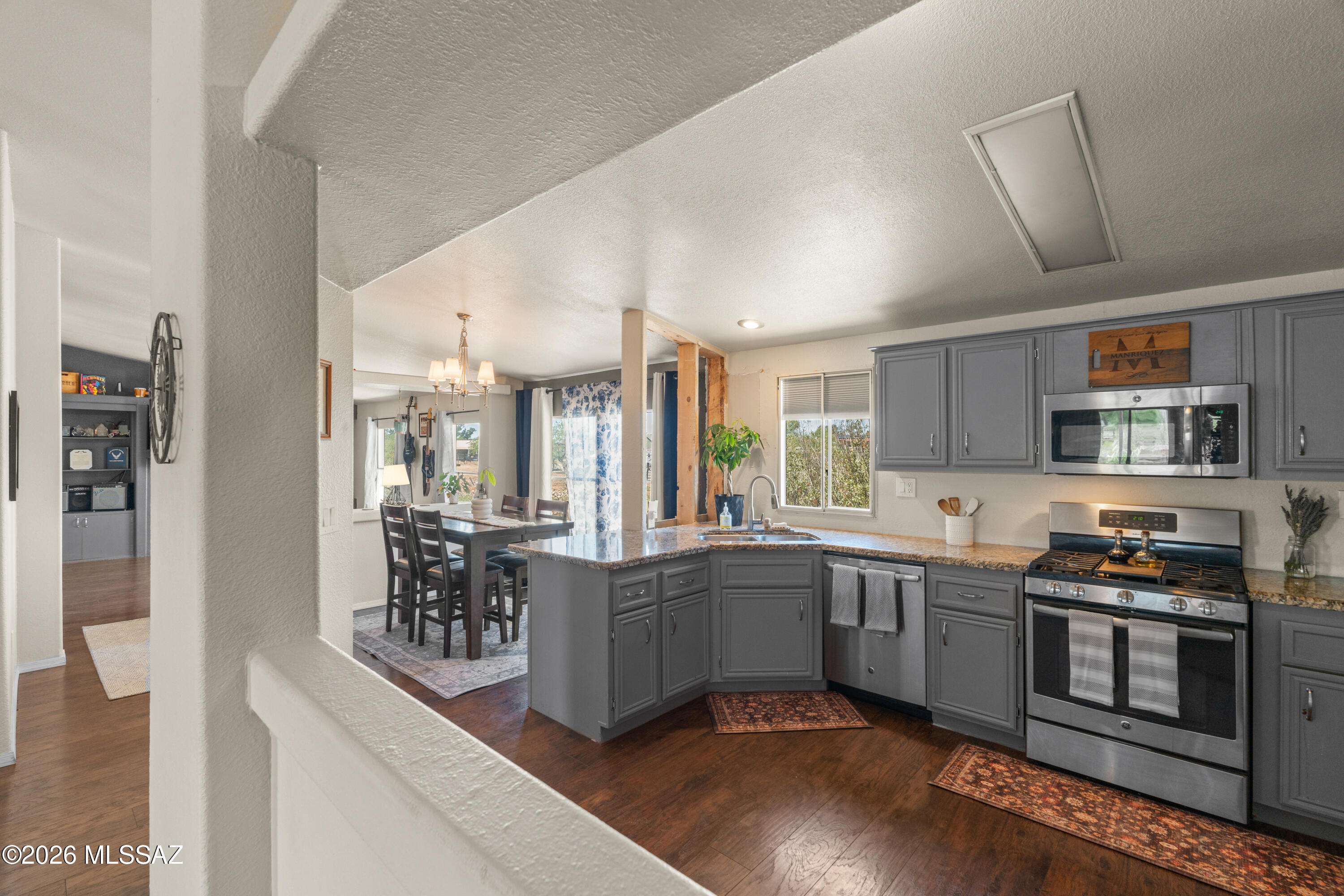 4550 East Magoo Road Tucson, AZ 85739 - Photo 2 of 19 DSC03101