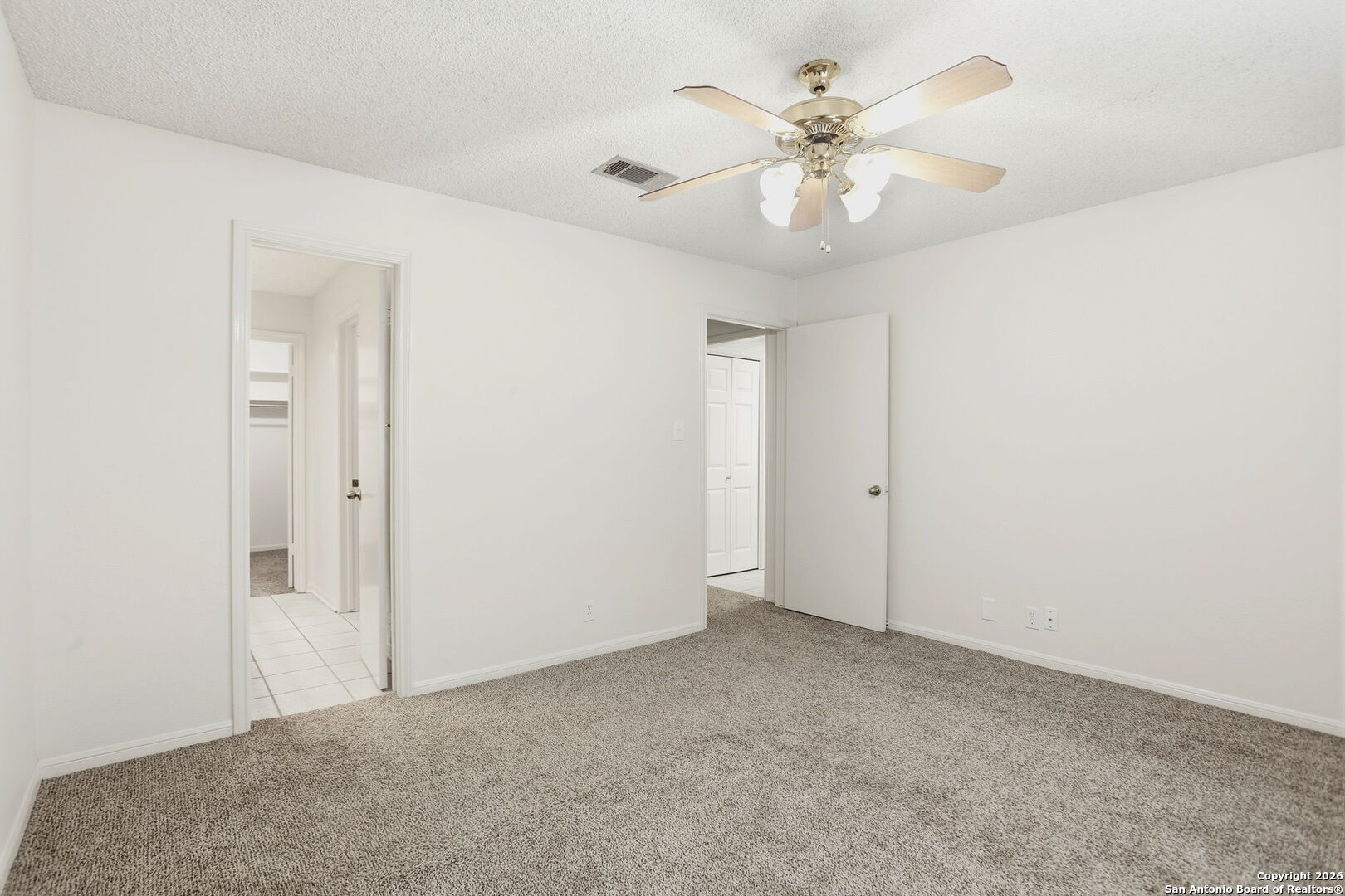 7738 Chambers Road, Unit 907 San Antonio, TX 78229 - Photo 15 of 30