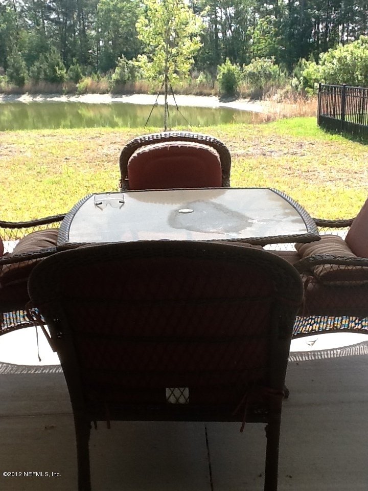 11577 Oaklawn Road Jacksonville, FL 32218 - Photo 11 of 12 Patio2