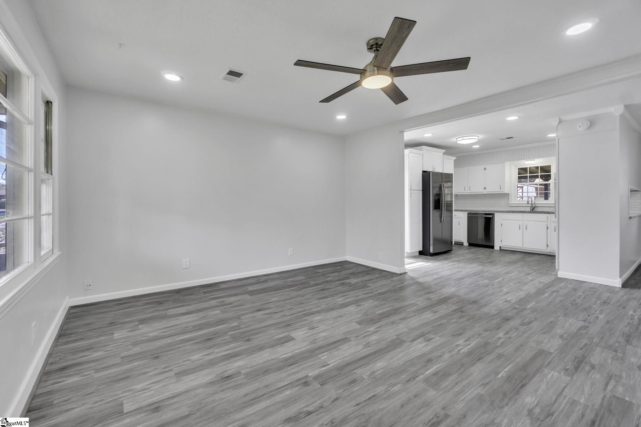 411 River Road Piedmont, SC 29673 - Photo 5 of 33 Gallery Image 5