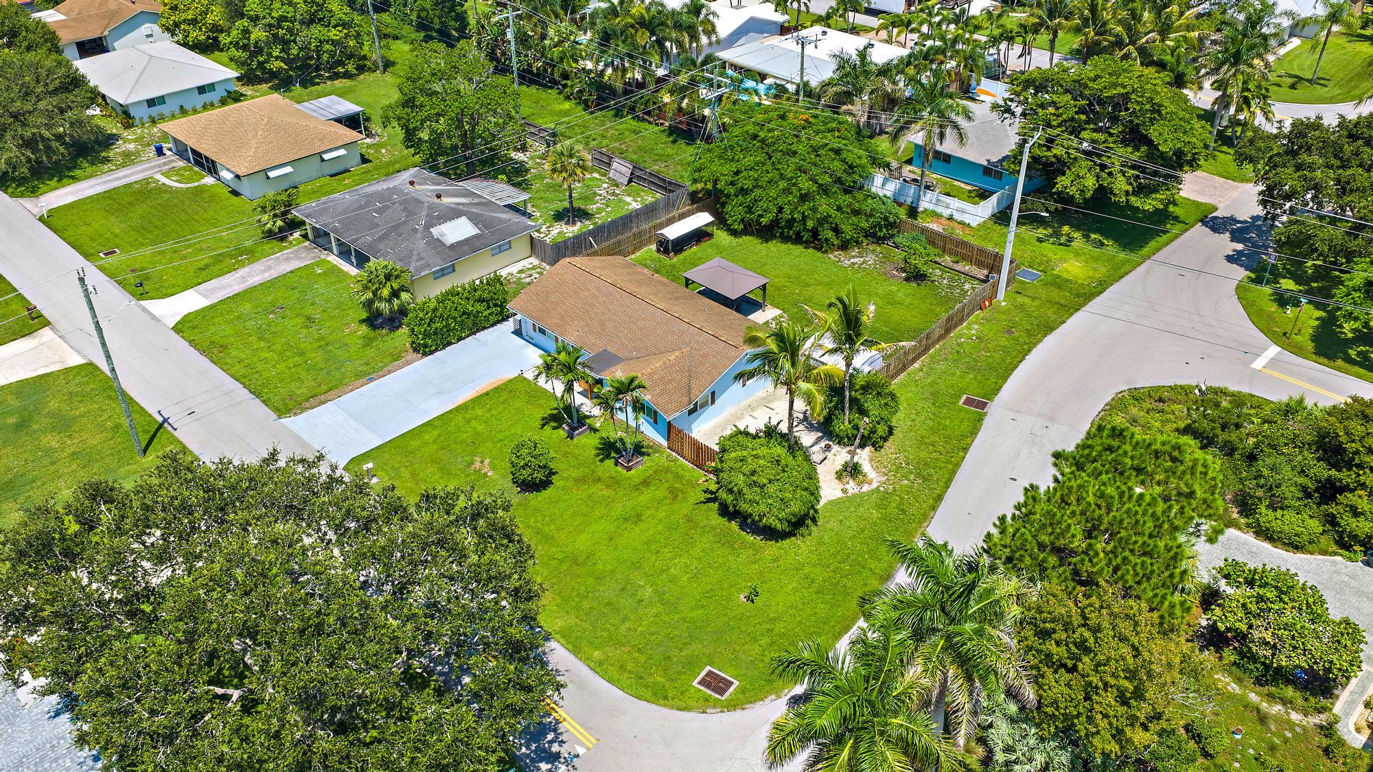 1 Windsor Road West Jupiter, FL 33469 - Photo 27 of 29 Aerial NW zoomed out