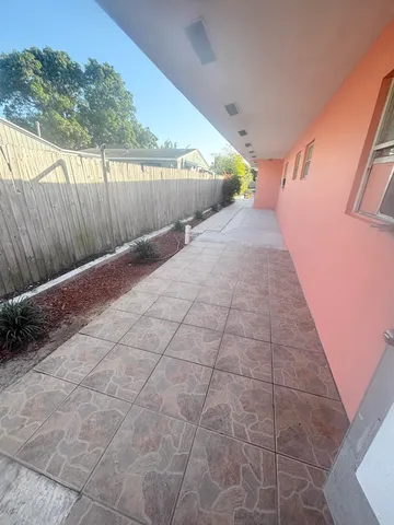 $1,500 | 531 South C Street, Unit 1, Lake Worth Beach, FL 33460